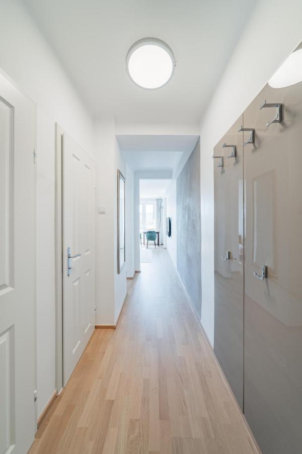 Zentrale 50M² Suite 10 Gehminuten Vom Hauptbahnhof Wenen Buitenkant foto