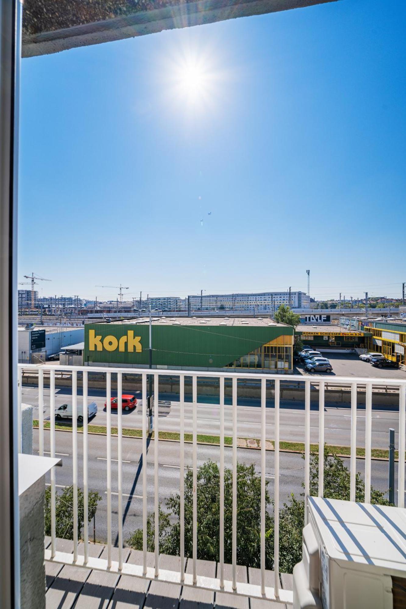 Zentrale 50M² Suite 10 Gehminuten Vom Hauptbahnhof Wenen Buitenkant foto